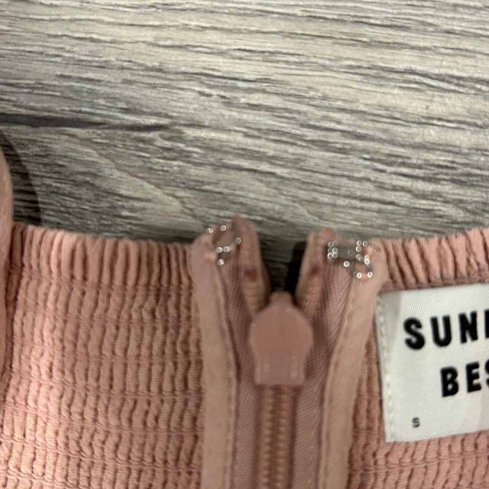 Aritzia Pink Mini Dress Perfect for Casual Outings - Picture 4 of 5